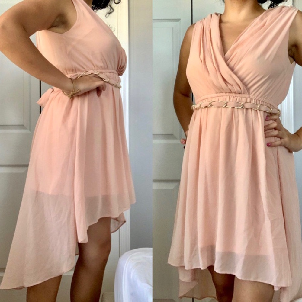 Beautiful flowy soft pink dress 👗